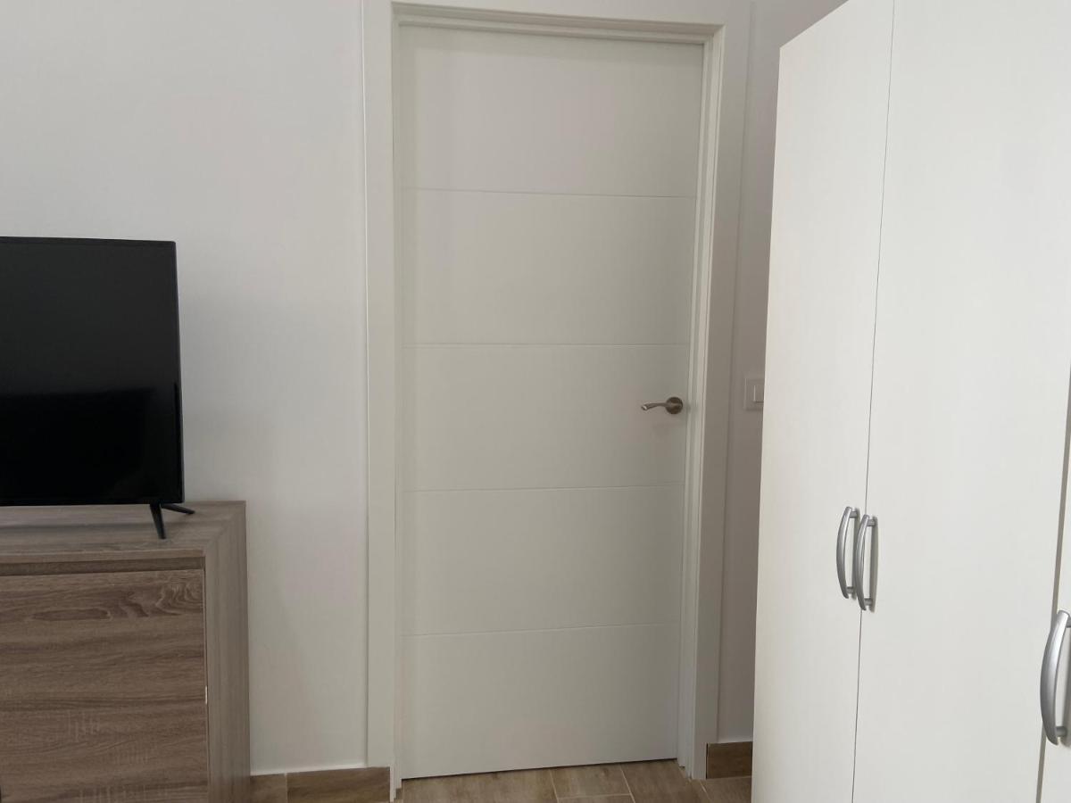 Apartamento Cruz Roja C เซบีญา ภายนอก รูปภาพ